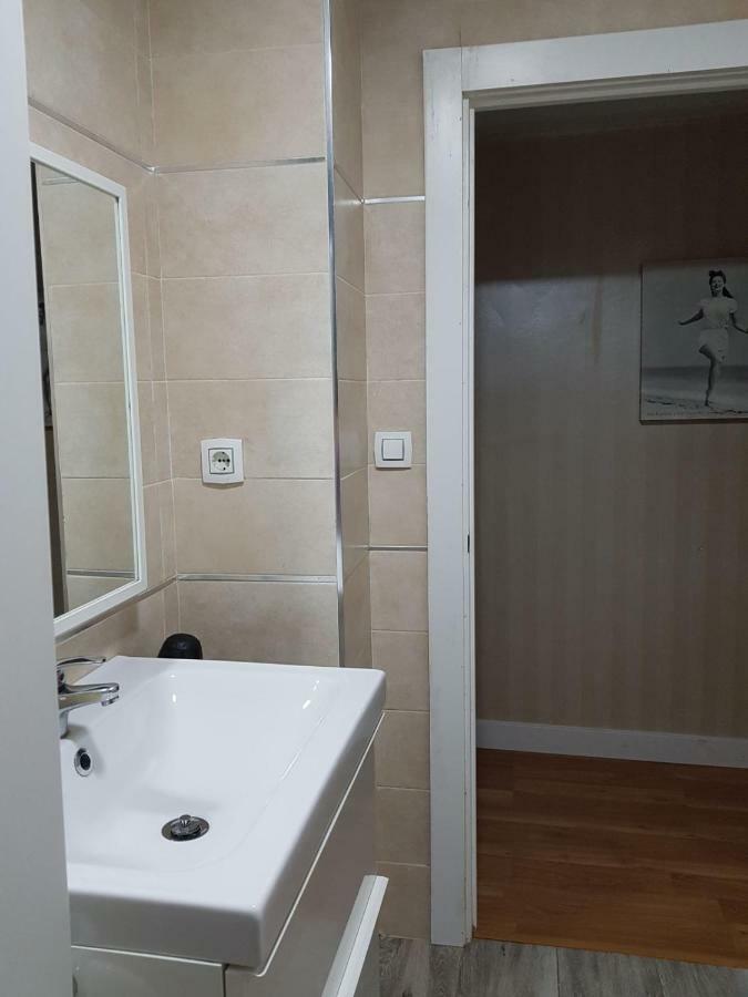 Apartamento Los Marmoles Lägenhet Málaga Exteriör bild